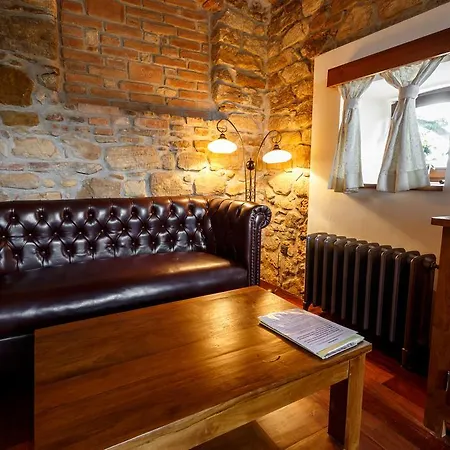 U Hastrmana Гостевой дом Прага